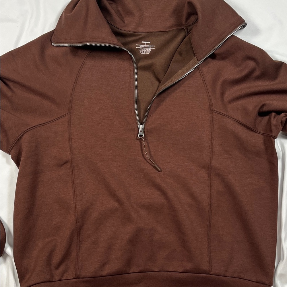Air essentials look for less brown soft Lounge Set - Picture 8 of 9